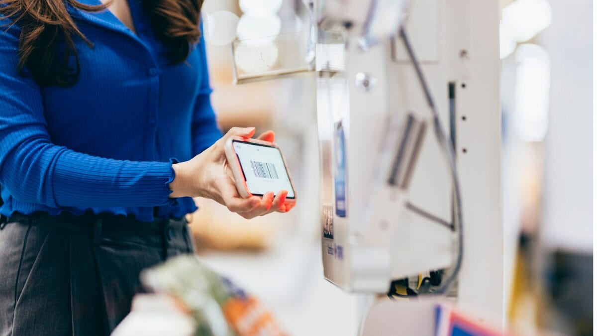 Customer loyalty demonstrated by a customer using loyalty card